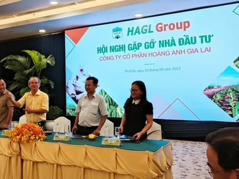 Bầu Đức khoe vườn sầu riêng 1.200 ha siêu lợi nhuận