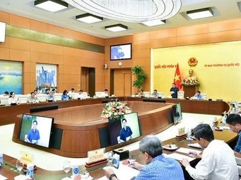 Lần đầu tiên tổ chức hội nghị toàn quốc triển khai Luật, Nghị quyết