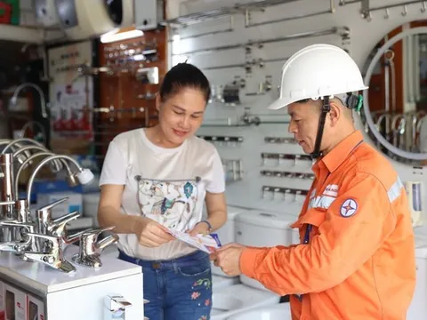 EVN muốn 3 tháng điều chỉnh giá điện một lần