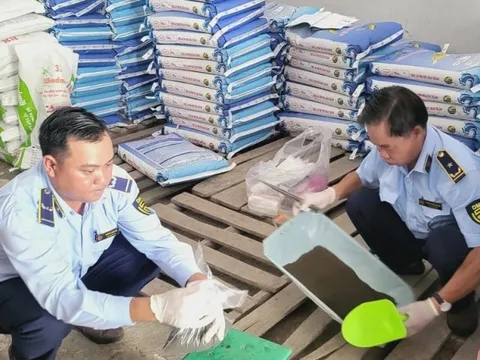 Kiên Giang: Xử phạt cơ sở bán thức ăn thủy sản không đạt chất lượng