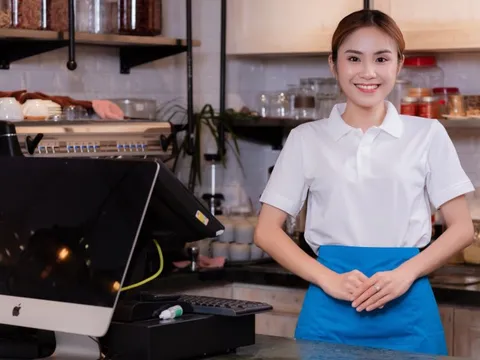 Weploy “gỡ rối” vấn đề tuyển dụng nhân sự cho doanh nghiệp F&B
