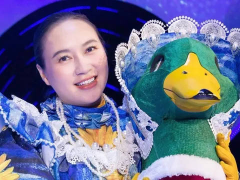 Dân mạng dậy sóng khi Khánh Linh bị loại khỏi "Ca sĩ mặt nạ"