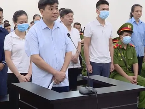 Cựu chủ tịch Hà Nội Nguyễn Đức Chung phủ nhận chuyện được tặng quà tại nhà