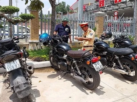 Đoàn xe phân khối lớn đi vào cao tốc Bắc Giang - Lạng Sơn, tông CSGT bị thương