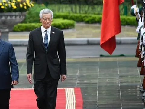 Thủ tướng Phạm Minh Chính chủ trì lễ đón Thủ tướng Singapore Lý Hiển Long