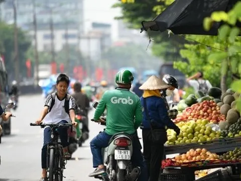 Lòng đường, vỉa hè đường Nguyễn Xiển, Nghiêm Xuân Yêm, Ngọc Hồi bị chiếm dụng