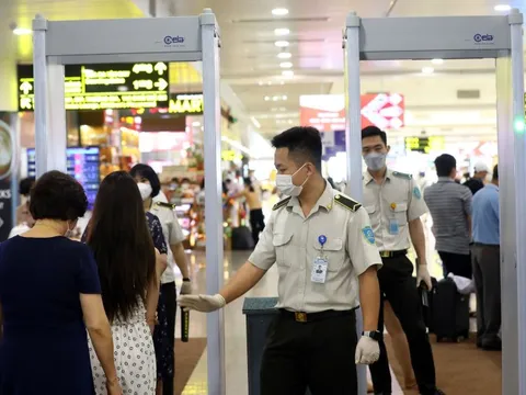Kiểm soát an ninh hàng không tăng cường cấp độ 1 dịp 2/9