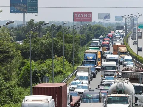 Khuyến cáo ô tô hạn chế đi cao tốc Long Thành - Dầu Giây dịp 2/9