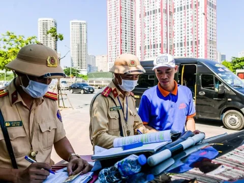 Xử lý hơn 9.000 trường hợp vi phạm giao thông ngày 2/9