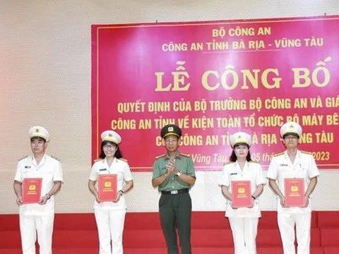 Công bố nhiều quyết định của Bộ Công an về kiện toàn bộ máy Công an Bà Rịa - Vũng Tàu