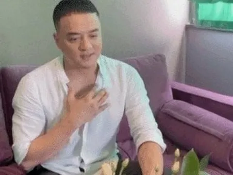 Cao Thái Sơn gửi lời xin lỗi Nathan Lee trên livestream