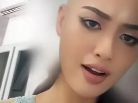 Một nàng hậu khiến dân tình hoang mang khi “cạo trọc đầu”