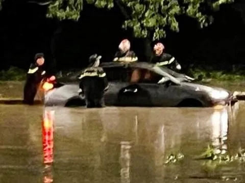 Đồng Nai: Mưa lớn gây ngập tại Tp.Long Khánh và huyện Nhơn Trạch