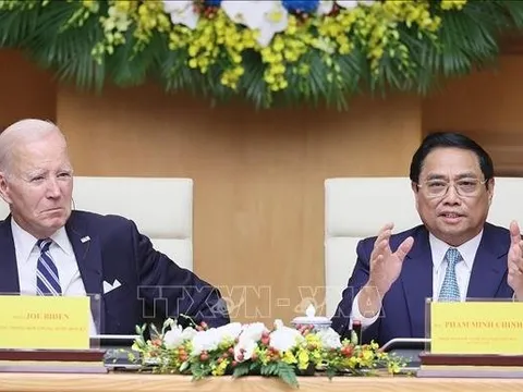 Thủ tướng Phạm Minh Chính và Tổng thống Joe Biden dự Hội nghị cấp cao về Đầu tư và Đổi mới sáng tạo