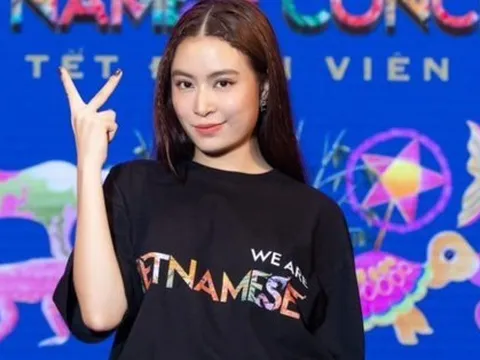 Màn đối đáp bị chê âm điểm của Hoàng Thùy Linh, kéo cả phóng viên lên sân khấu để dạy đời