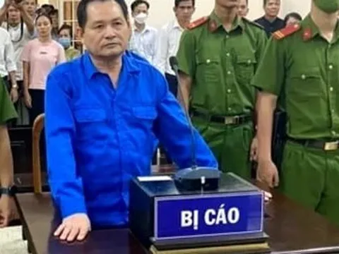 Cho vay nặng lãi và rửa tiền, cha con Thiện 'Soi' lãnh án gần 30 năm tù