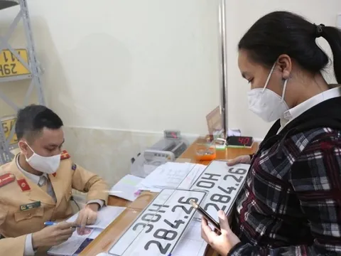 Điều chỉnh lệ phí đăng ký, cấp biển xe ô tô, xe máy