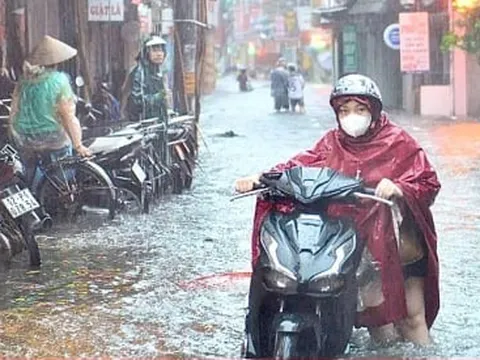 Miền Bắc bước vào đợt mưa lớn kéo dài hai ngày, có nơi trên 180 mm