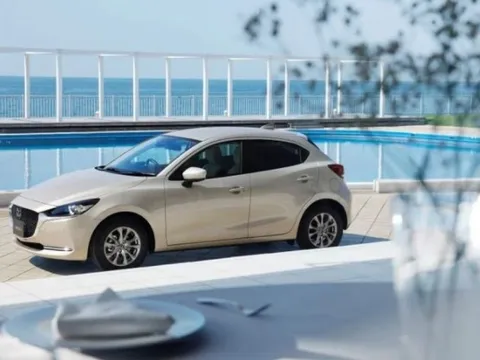 Giảm giá mạnh, chiếc ô tô hạng B này còn rẻ hơn cả xe hạng A Hyundai Grand i10