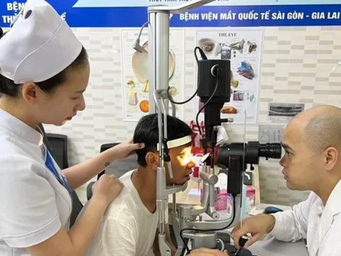 Gia Lai bùng phát bệnh đau mắt đỏ