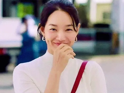 Mỹ nhân chăm làm từ thiện nhất nhì showbiz: Sau 20 năm vẫn trẻ đẹp, sự nghiệp đến tình duyên đều viên mãn