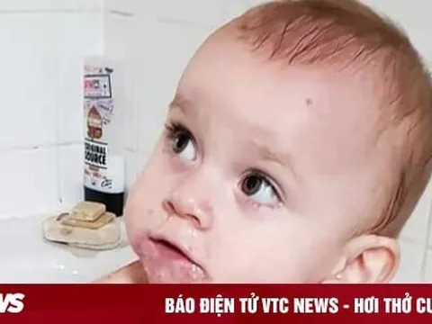 Bé gái 1 tuổi suýt chết sau nụ hôn của người họ hàng