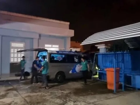 Đi tắm biển, một người đàn ông bị đuối nước thương tâm