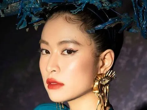 Vì sao ca sĩ Trung Quân tạm thắng thế Hoàng Thùy Linh trên đường đua bán vé?