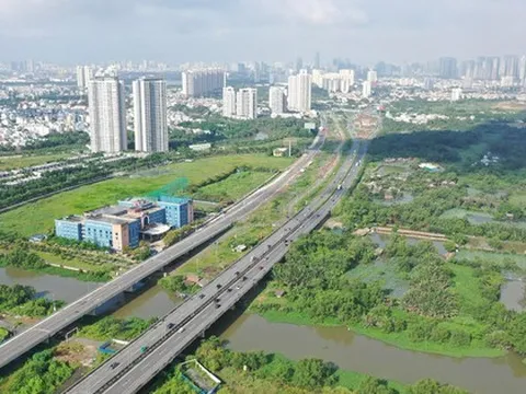 Chính thức thông xe đường song hành cao tốc TP HCM – Long Thành – Dầu Giây