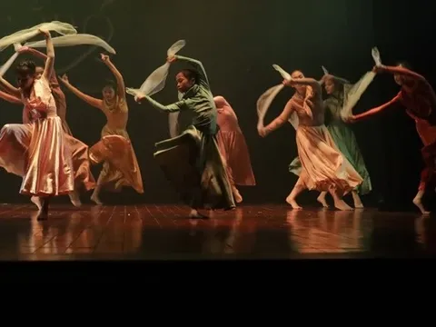 52 vũ công nhí tập luyện suốt 9 tháng ròng để diễn 2 đêm tại "Sắc màu tuổi thơ VOL.05 - Lắng"