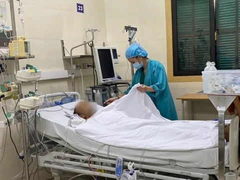 “Lời cầu xin" đong đầy nước mắt của người mẹ có con bị bệnh tim