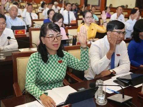Công chức thuộc Trung ương đóng trên địa bàn TP HCM được hưởng thu nhập tăng thêm