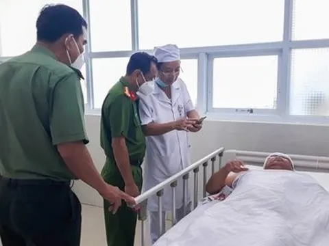 Vĩnh Long: Truy bắt nhóm đối tượng chém thiếu tá công an trọng thương