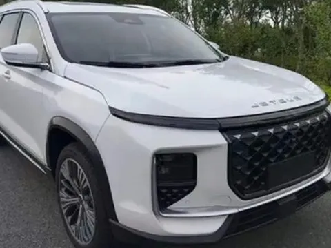Hãng xe chuẩn bị vào Việt Nam sắp tung ra thị trường mẫu SUV cỡ trung chỉ 'ăn' xăng 1,49 lít/100km, so kè với Mazda CX-5