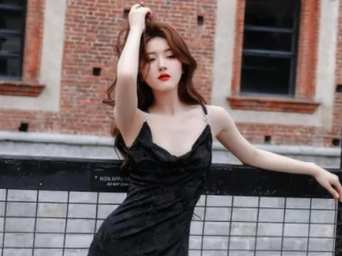 Triệu Lộ Tư diện váy ôm bó sát khoe đường cong nóng bỏng, kết quả bất ngờ của việc giảm cân