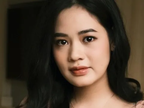 Nhan sắc đời thường của nữ 'cá mập' sinh năm 1994 trong Shark Tank mùa 6