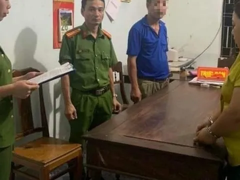 Bắt người phụ nữ làm giả sổ đỏ, chiếm đoạt tiền của người dân
