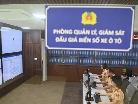 Đã có khách hàng trúng đấu giá biển số ô tô chỉ với 40 triệu đồng