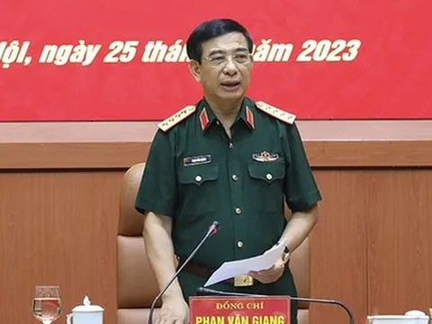 Thường vụ Quân ủy Trung ương xem xét kỷ luật cán bộ; sắp xếp các đơn vị sự nghiệp thuộc Bộ Quốc phòng