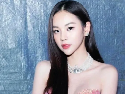 Sau “Mập mờ”, Phí Phương Anh bất ngờ trở lại