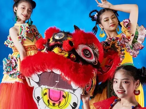 Ấn tượng những shoot hình Trung thu rực rỡ của dàn mẫu nhí Hà thành