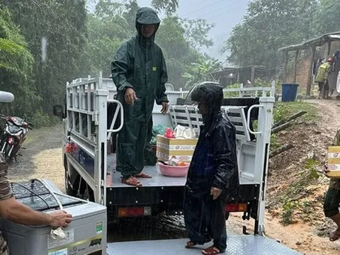 Nghệ An: 1.734 nhà dân bị ngập, 322 hồ đập đầy nước do mưa lũ