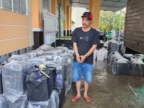 Bắt quả tang đối tượng vận chuyển hơn 25.000 gói thuốc lá nhập lậu