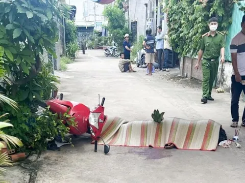 Đồng Nai: Truy bắt đối tượng giết người tại cửa hàng điện thoại