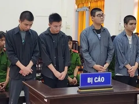 Mua súng về phòng thân 4 thanh niên ở Phú Quốc lãnh án tù