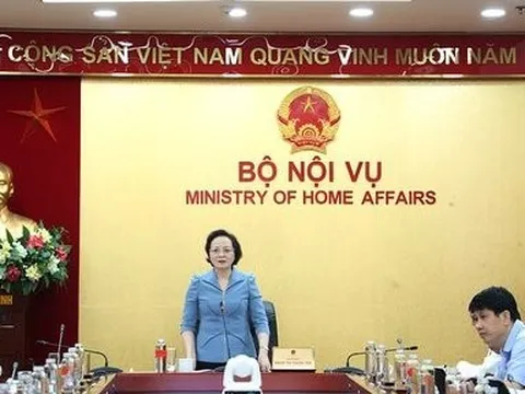 Bộ Nội vụ sẽ báo cáo lộ trình cải cách chính sách tiền lương