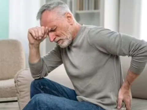 'Ung thư đã lan khắp cơ thể tôi - Tôi hối hận vì không nhận ra dấu hiệu cảnh báo’