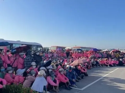 Nghệ An: Hàng nghìn công nhân bỏ về sau giờ ăn chưa trở lại làm việc