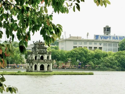 Những yếu tố nào sẽ giúp Hoàn Kiếm không bị sáp nhập?