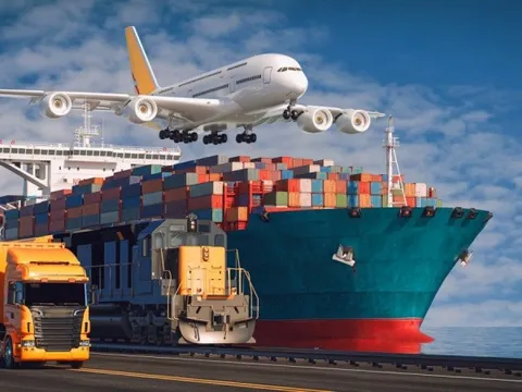 Nghịch lý logistics Việt: Có đến 34.000 DN hoạt động nhưng chưa ai có thể “xuất ngoại”